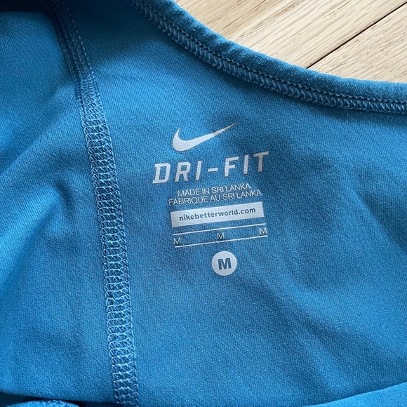 NIKE Racerback Athletic Tank Top Teal Blue NWOT - Picture 5 of 5